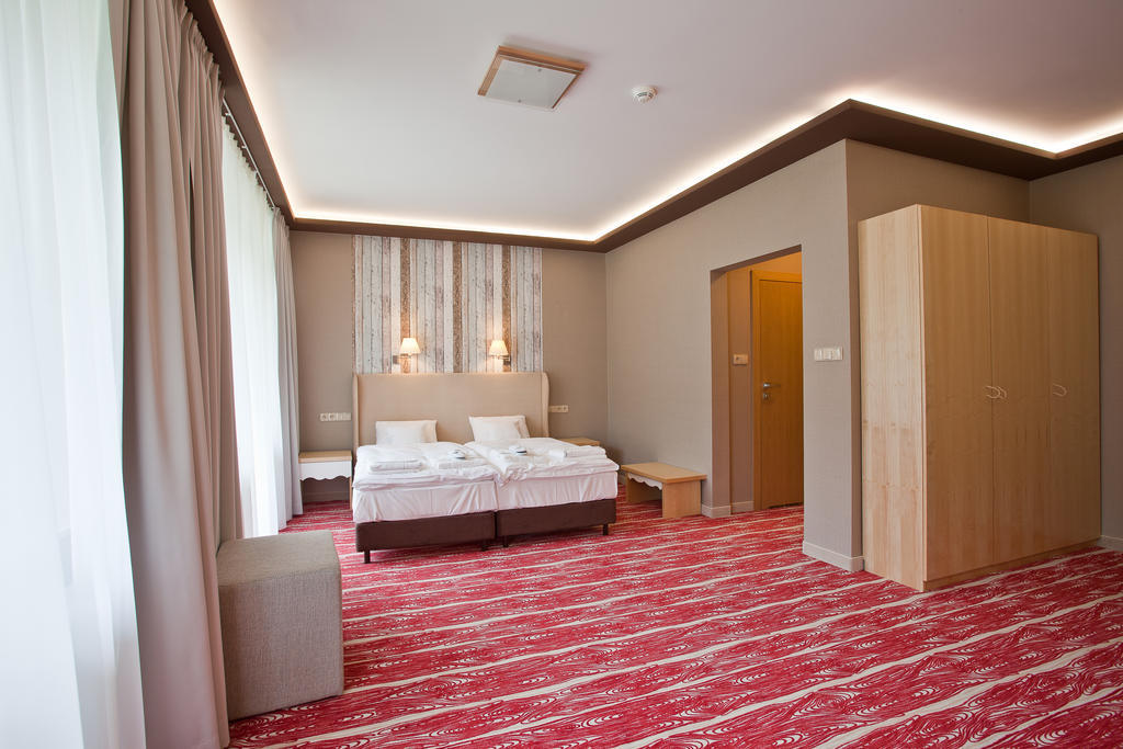 Hotel Piwniczna Spa&Conference Quarto foto